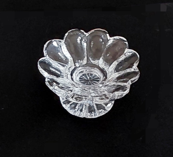 Nóinín (Daisy) Footed Bowl