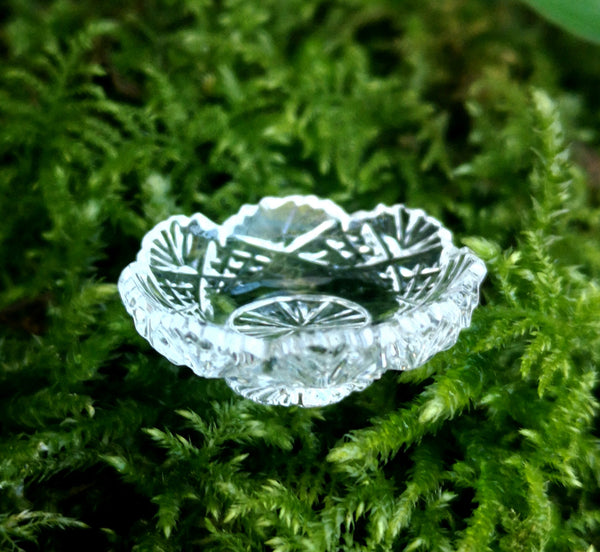 Siobhán Bowl with Stepped Foot